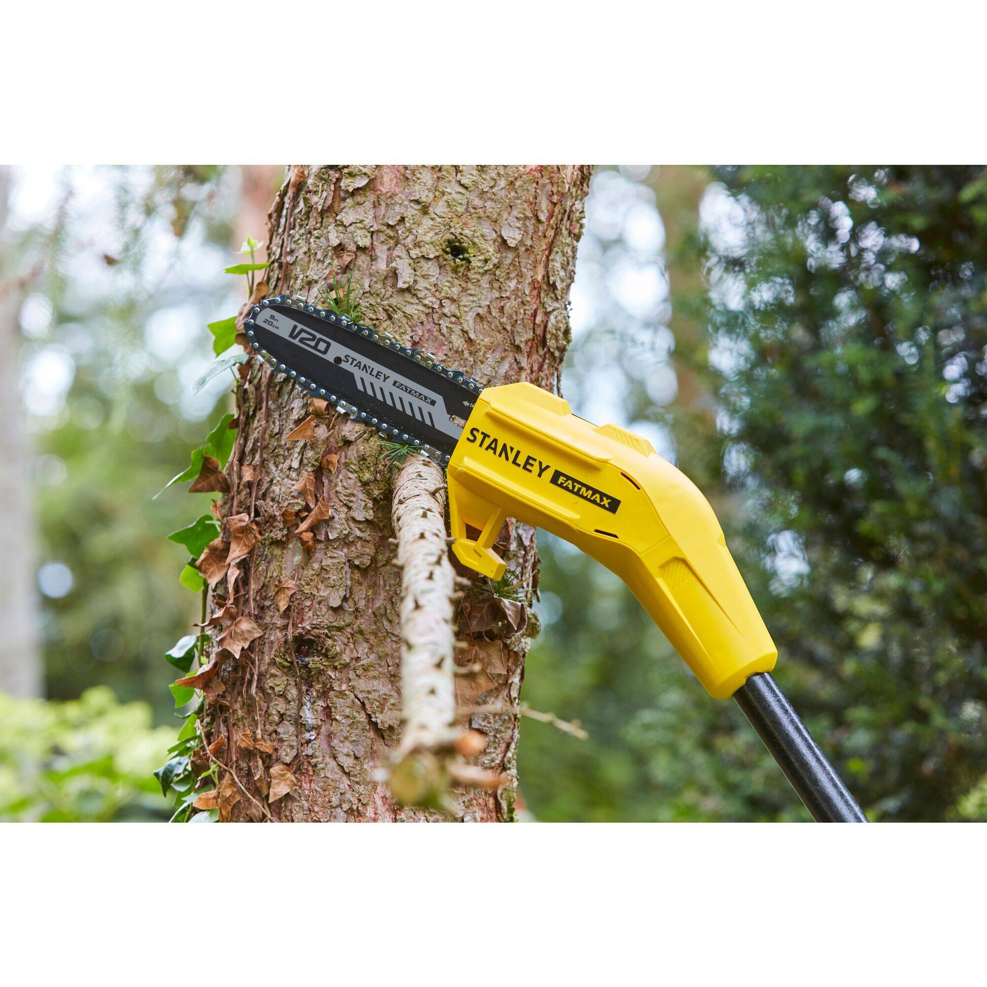 stanley - Elagueuse sur Perche 20 cm 18V STANLEY FATMAX V20 SFMCPS620M1-QW - 1 Batterie 4Ah + Chargeur - Image 2