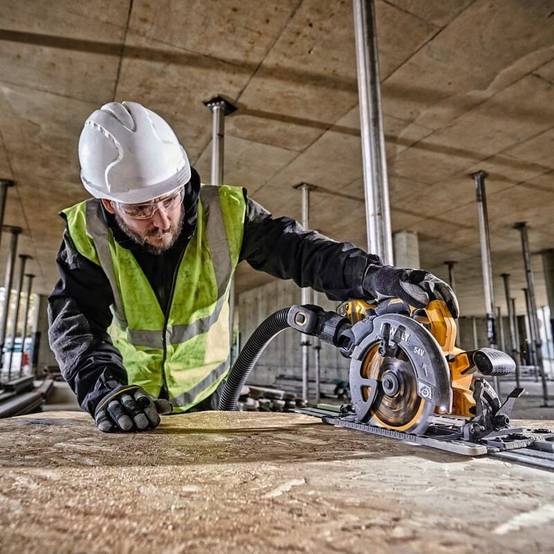 Scie circulaire 54V XR Brushless Ø190 mm (compatible rail de guidage) - DEWALT - sans batterie ni chargeur - coffret TSTAK - DCS579NT-XJ - Image 4