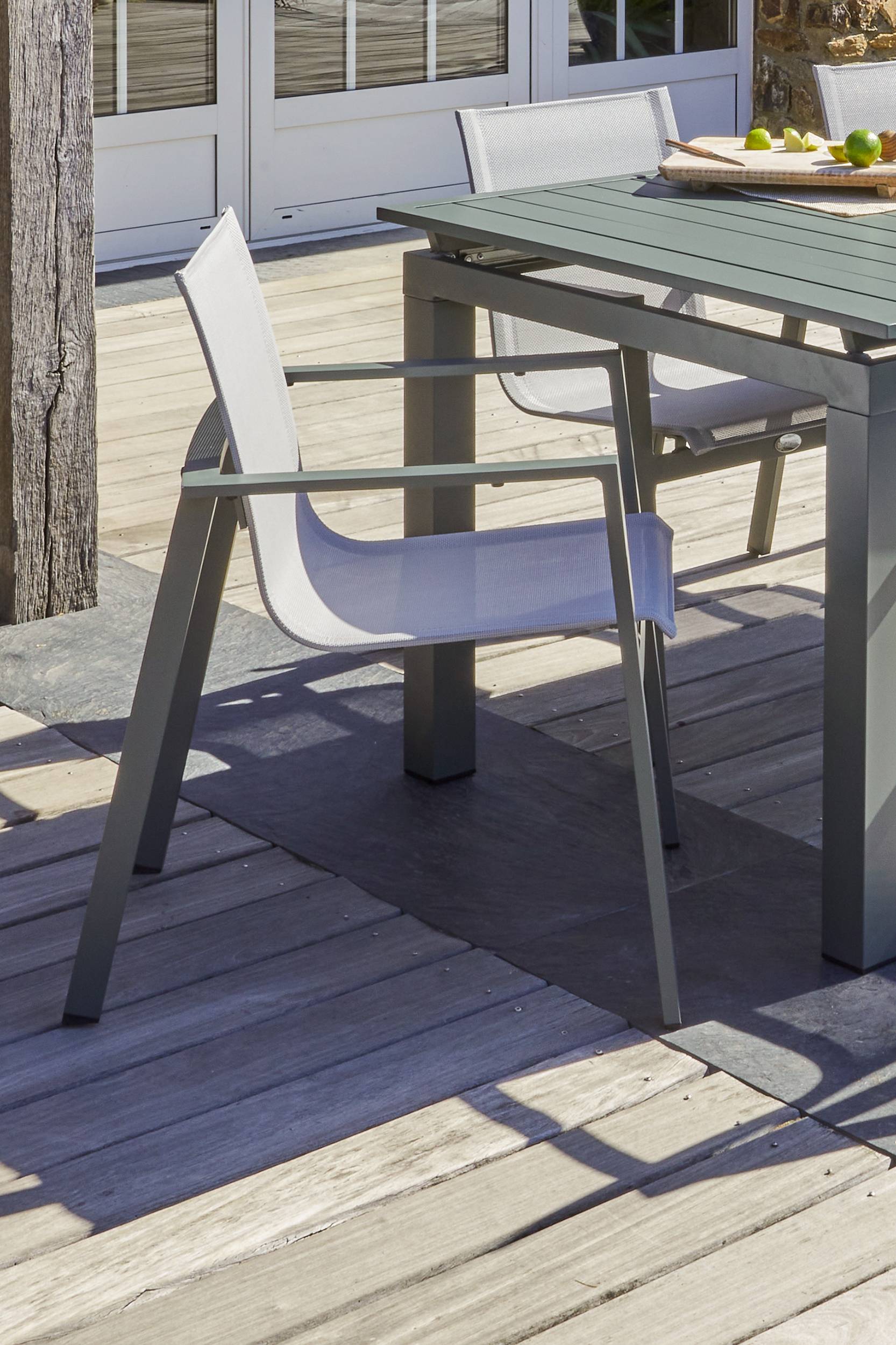Dcb Garden - Ensemble repas de jardin 8 places en aluminium - Kaki - MIAMI - Image 5