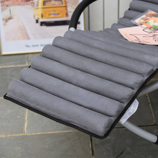 Chaise longue bascule métal piscine pliable matelas têtière 145cm gris noir - ComfortXL Outdoor Living - Image 8