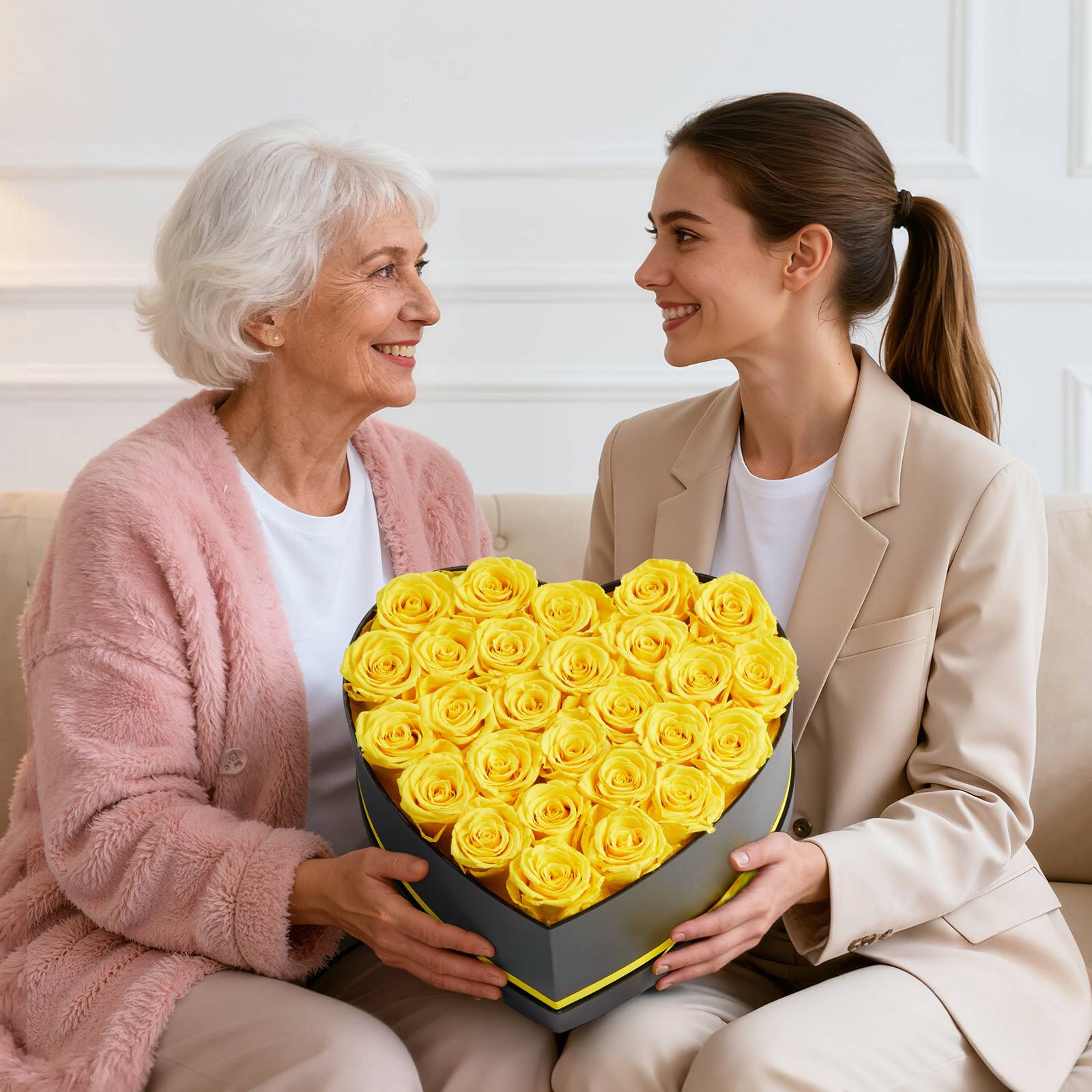 VEVOR Rose Éternelle Fleurs Éternelles Préservées Lot de 27 Boîte en Cœur Jaune - Image 8