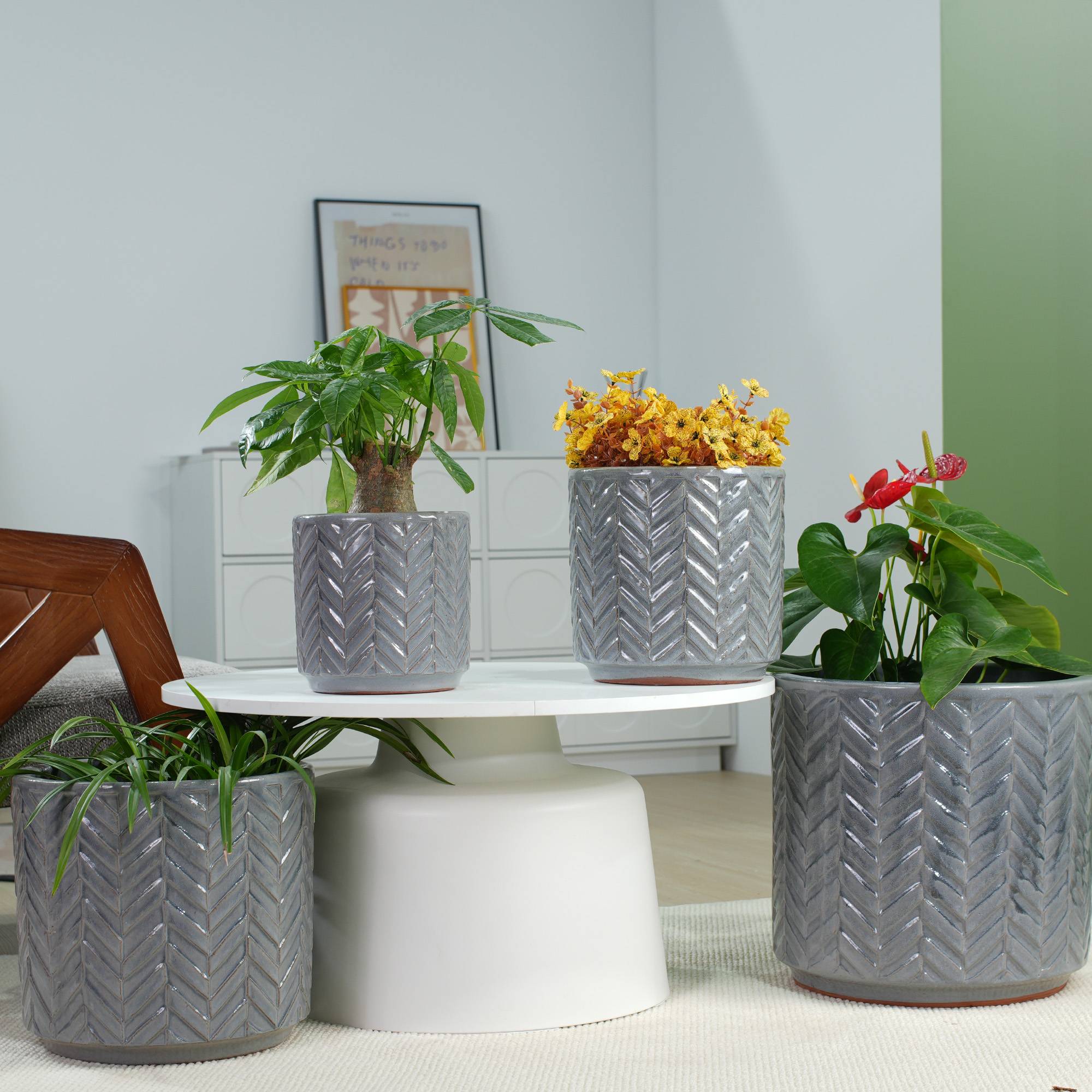 ComfortXL - Pot de fleurs céramique artisanal Ø38 cm gris cendré chevrons intérieur extérieur drainage - ComfortXL Outdoor Living - Image 2
