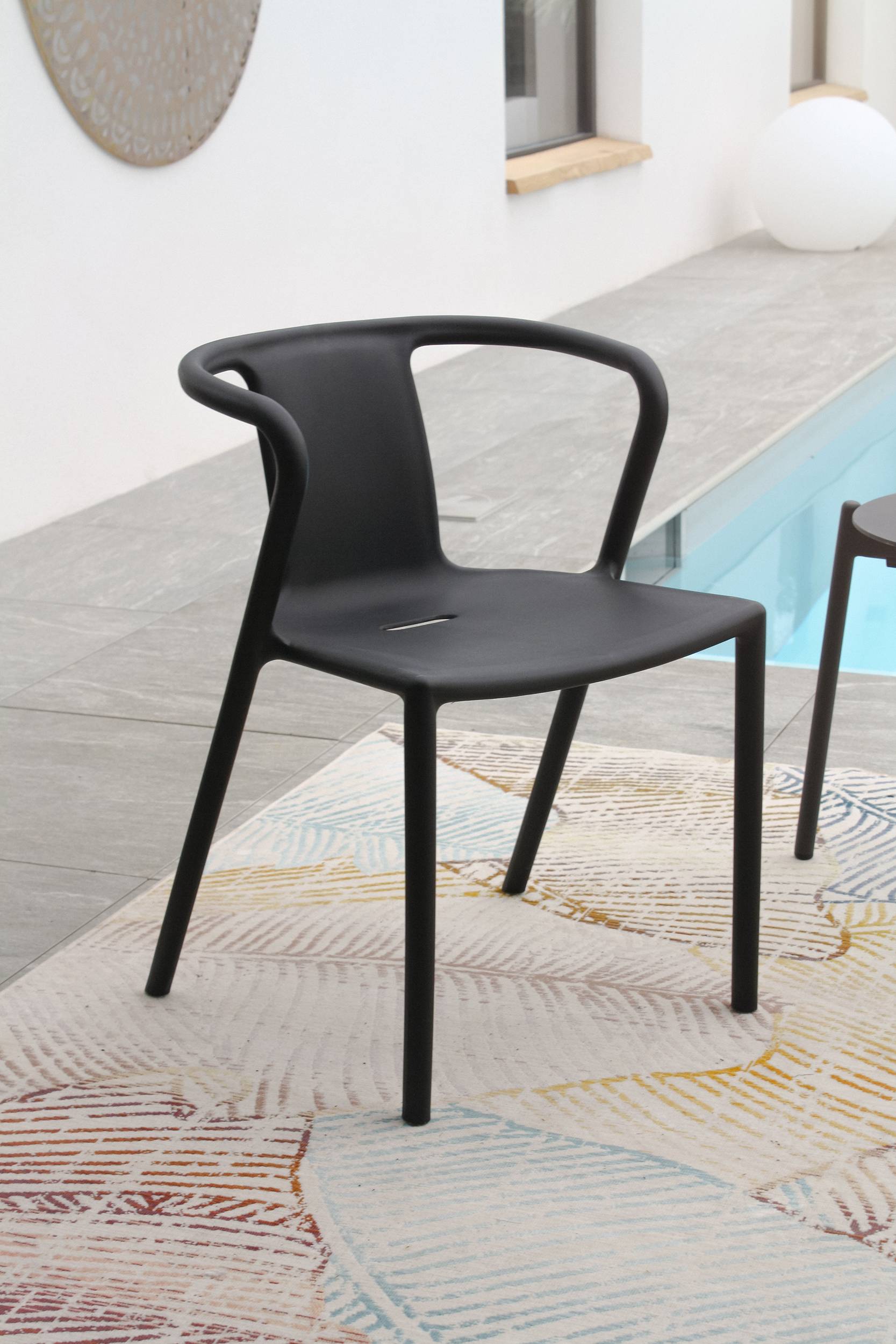 City Garden - Fauteuil de jardin empilable en Polypropylène - Noir - DIEGO - Image 6