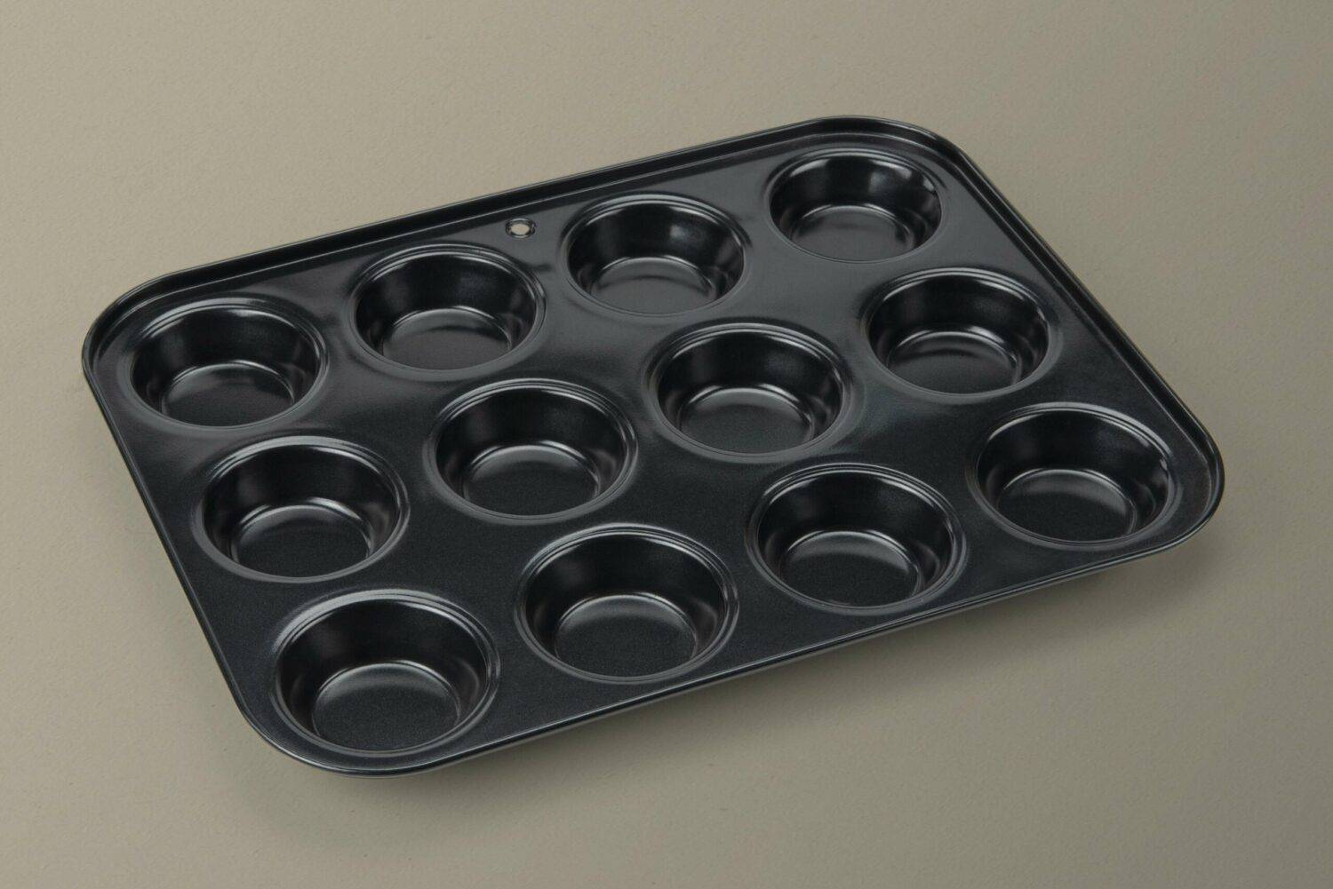 Moule à muffins avec revêtement anti-adhésif - 32 x 24 cm - En acier carbone - Convient aux fours - Myway - Image 6