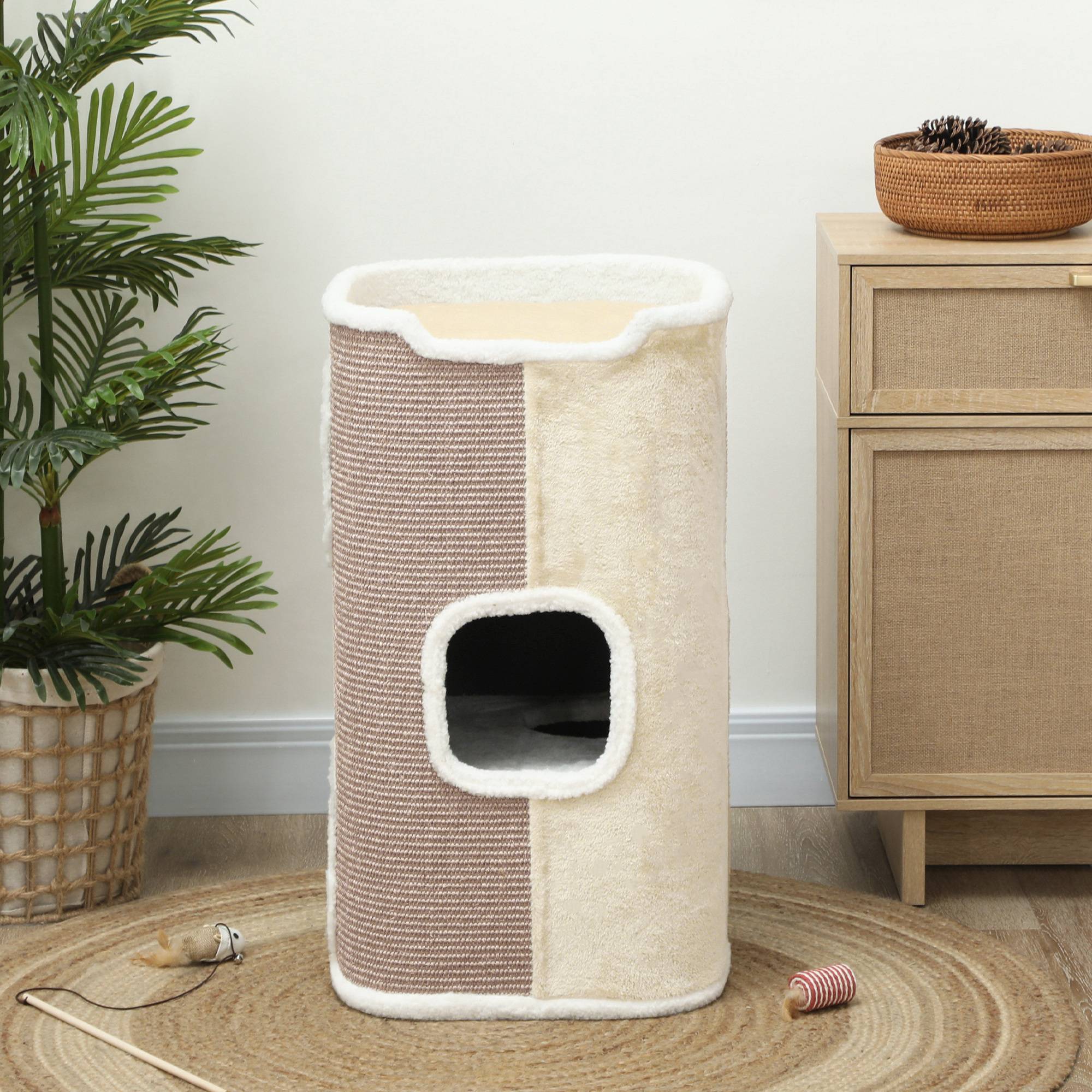 ComfortXL - Griffoir pour chat en sisal 40 x 74 x 40 cm beige et blanc pour chats jusqu’à 4,5 kg avec 3 niveaux et 2 ouvertures - Image 8