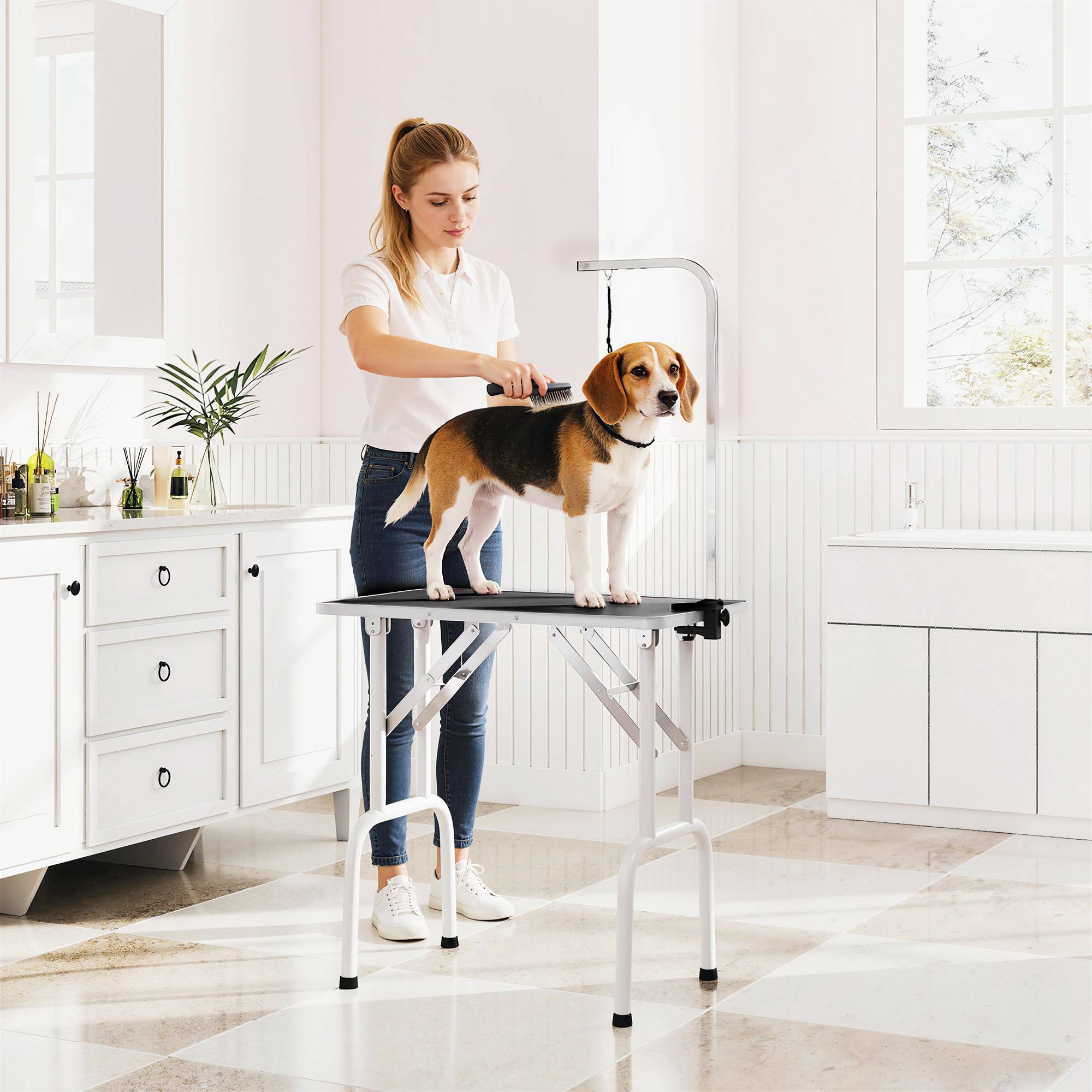 Sans Marque - Table de toilettage pliable avec licol, pieds acier, plateau antidérapant, 81x48,5x80 cm, Noir - Image 3