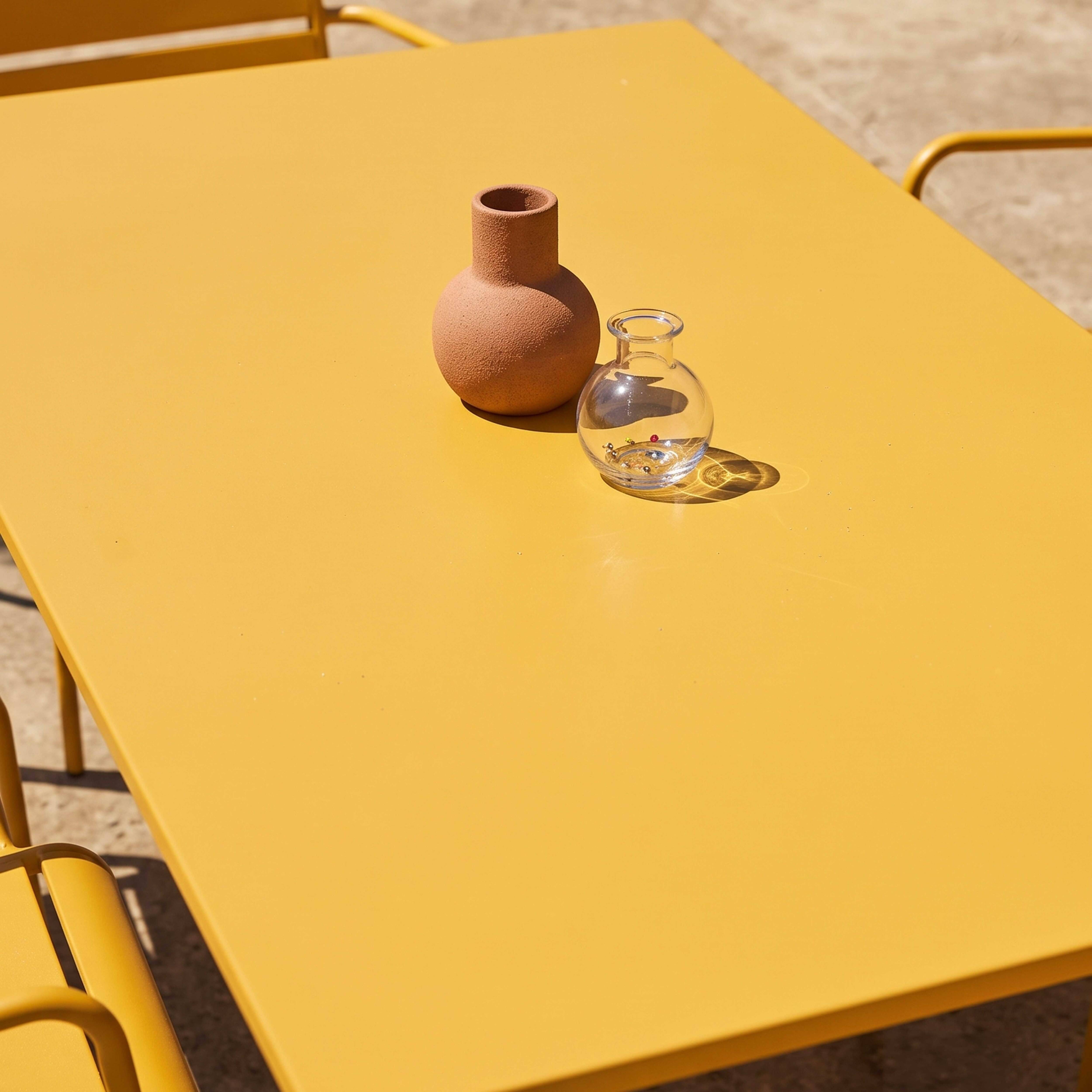Oviala - Ensemble table de jardin et 6 fauteuils en métal jaune Palavas - Oviala - Image 3