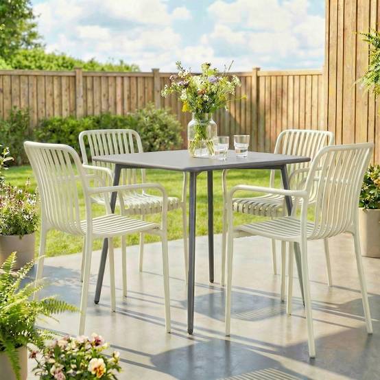 Lot de 4 chaises de jardin plastique terrasse empilables accoudoirs blanc crème - ComfortXL Outdoor Living - Image 1