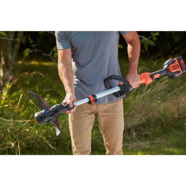 BLACK+DECKER Coupe-Bordures 33cm Sans Fil BCSTE636L1-QW 36V 2,5 Ah POWERCOMMAND Tete Pivotante 180° - Tube Télescopique - 2 - Image 3