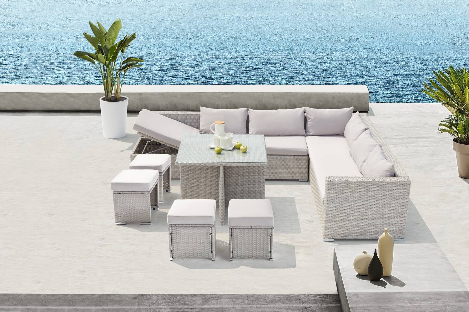 Salon de jardin encastrable 10 places en résine tressée grise avec coussins et table vitrée Samoa – Concept Usine - Image 2