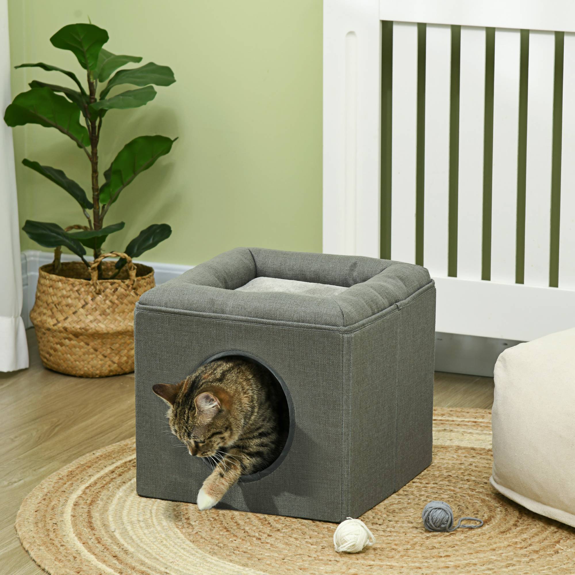 Maison pour chat à 2 niveaux avec coussin en peluche, en bois, polyester et plastique, 36,5 x 36,5 x 33 cm, verte - Image 4