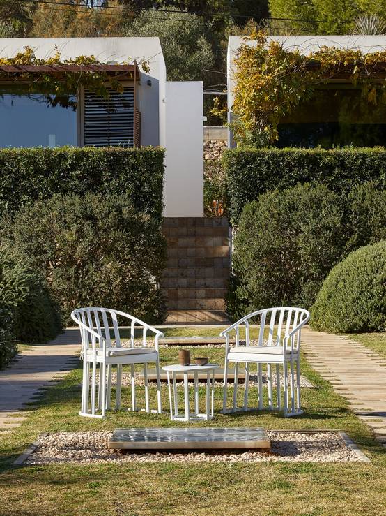 Set 2+1 fauteuils-coussin-table intérieur, extérieur blanc RAFF Resol - Image 3