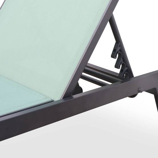 Lot de 2 bains de soleil ELSA en aluminium gris anthracite et textilène vert de gris. transats multi positions avec roulettes | sweeek - Image 7