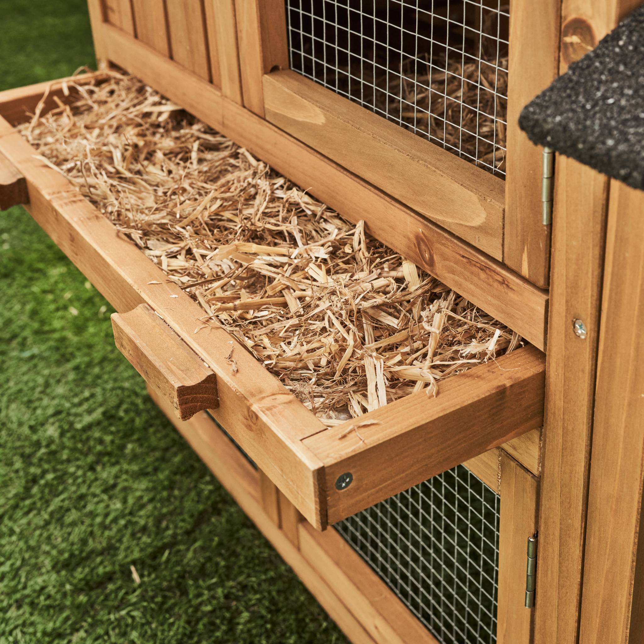 sweeek - Clapier en bois Hotot pour lapin et autres rongeurs. 4 lapins. cage à lapin avec enclos. espace intérieur et extérieur | sweeek - Image 6