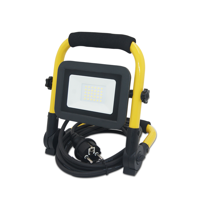 Projecteur LED portatif sur pied 50W 4200lm IP65 - Image 1