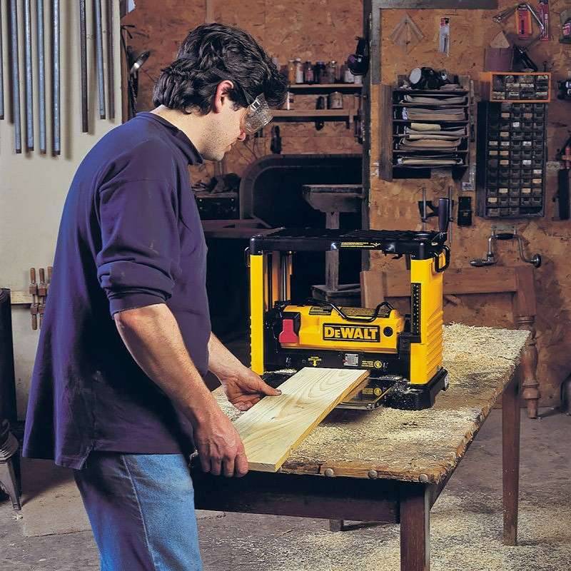 Rabot de chantier 1800W 317mm - DW733 - Dewalt - Image 3