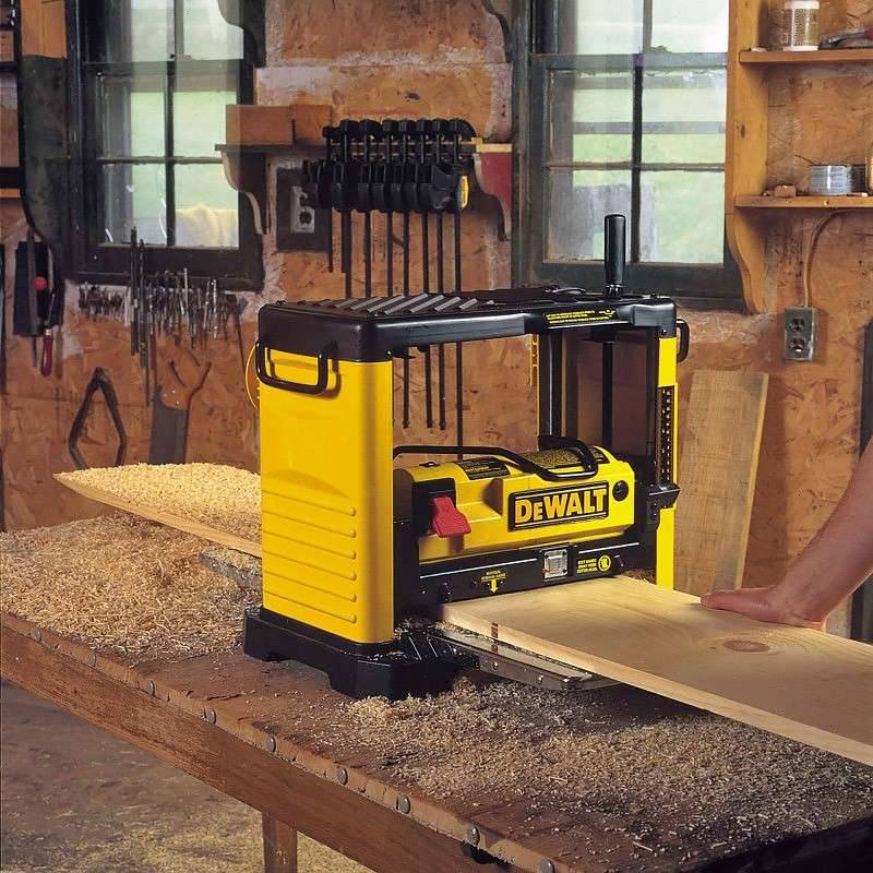 Rabot de chantier 1800W 317mm - DW733 - Dewalt - Image 2