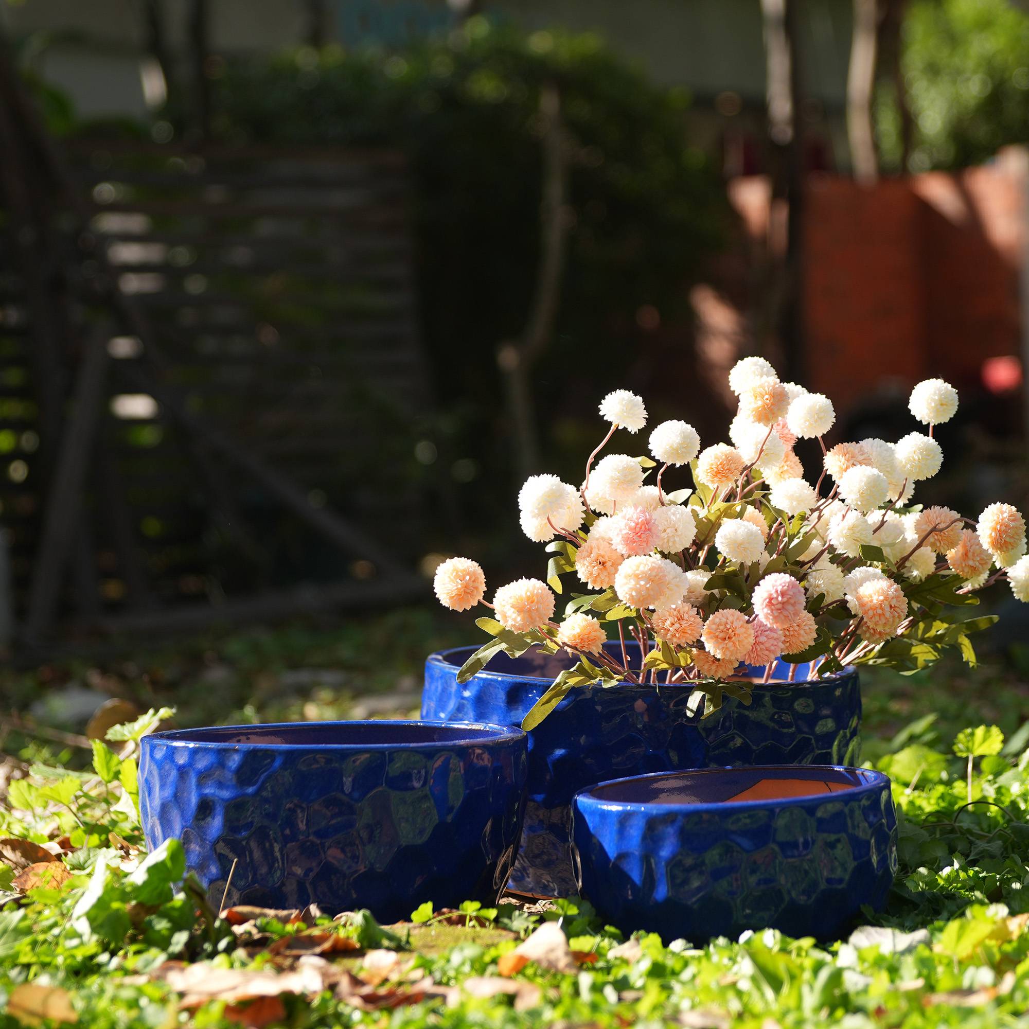 Lot de 3 Pots de Fleurs en Céramique Intérieur Extérieur Texturé Bleu Cobalt - ComfortXL Outdoor Living - Image 1