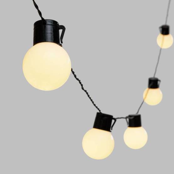 Guirlande Guinguette Solaire 6m 15 ampoules SuperLED G50 blanc chaud opaque pas cher Lotti - Image 10