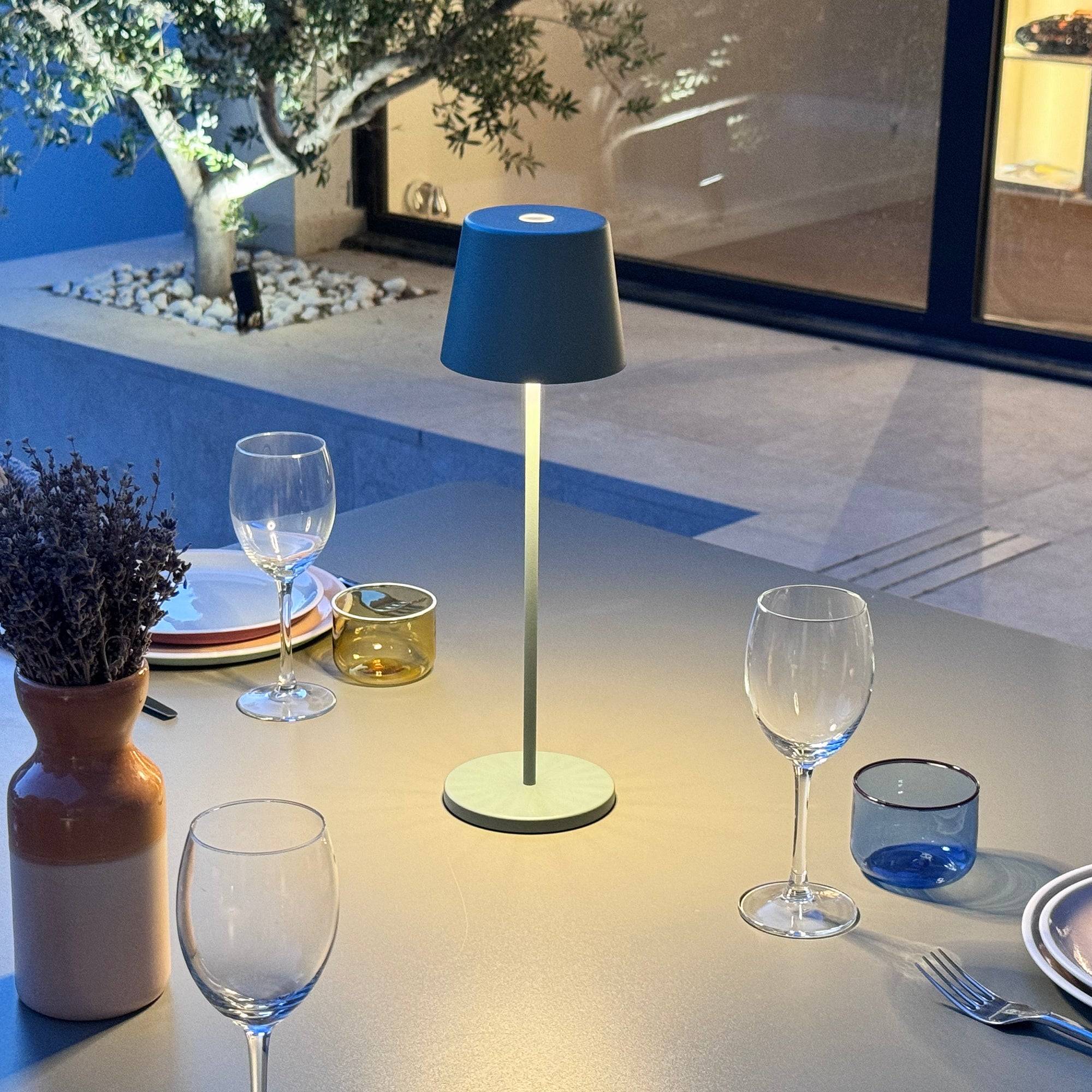 Lumisky - 6 Lampes de table KELLY Vert H38cm + base de chargement - Image 5