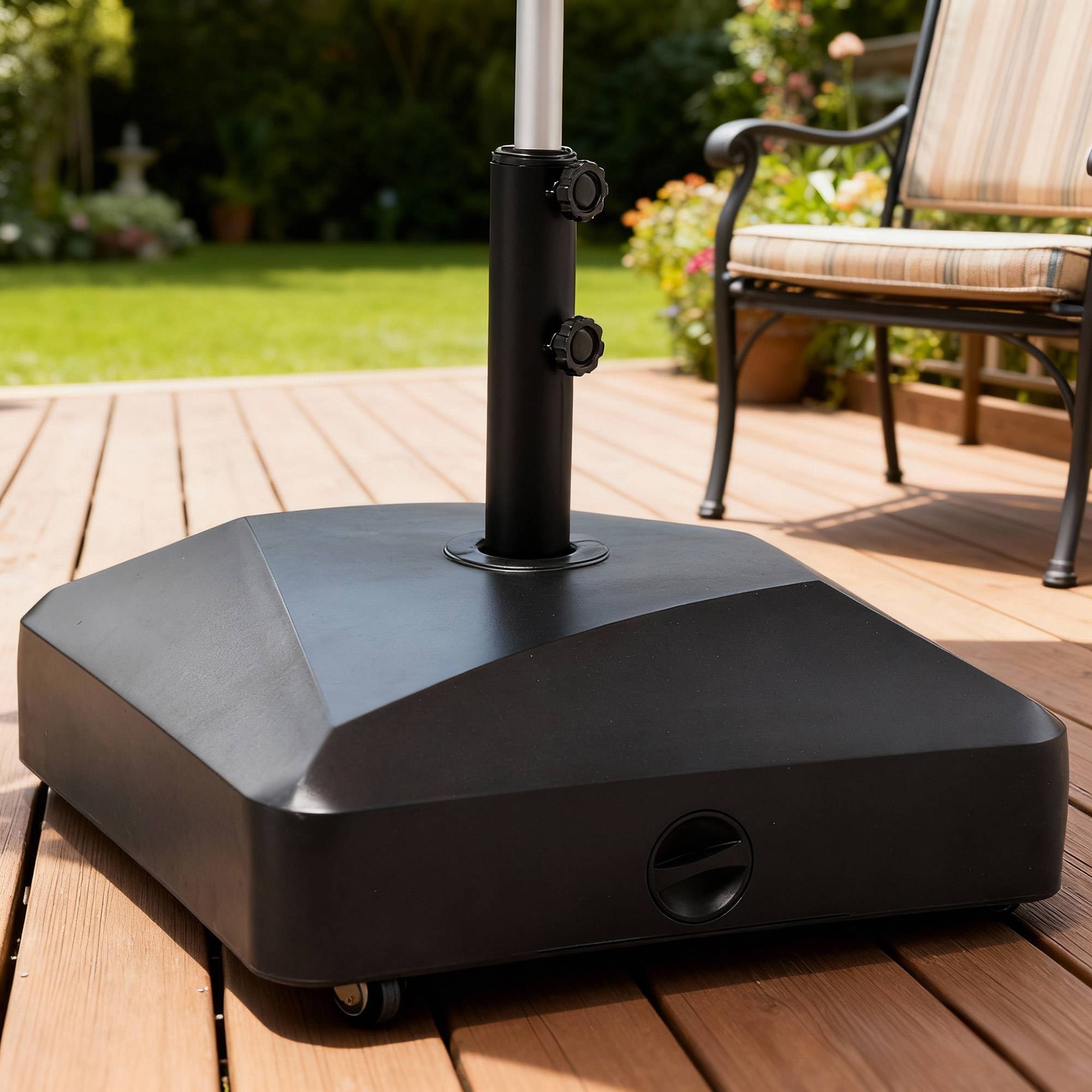 Pied de parasol carré support parasol remplissage eau sable avec roues pour terrasse en PE 54,5 x 54,5 x 46,5 cm noir - Image 3
