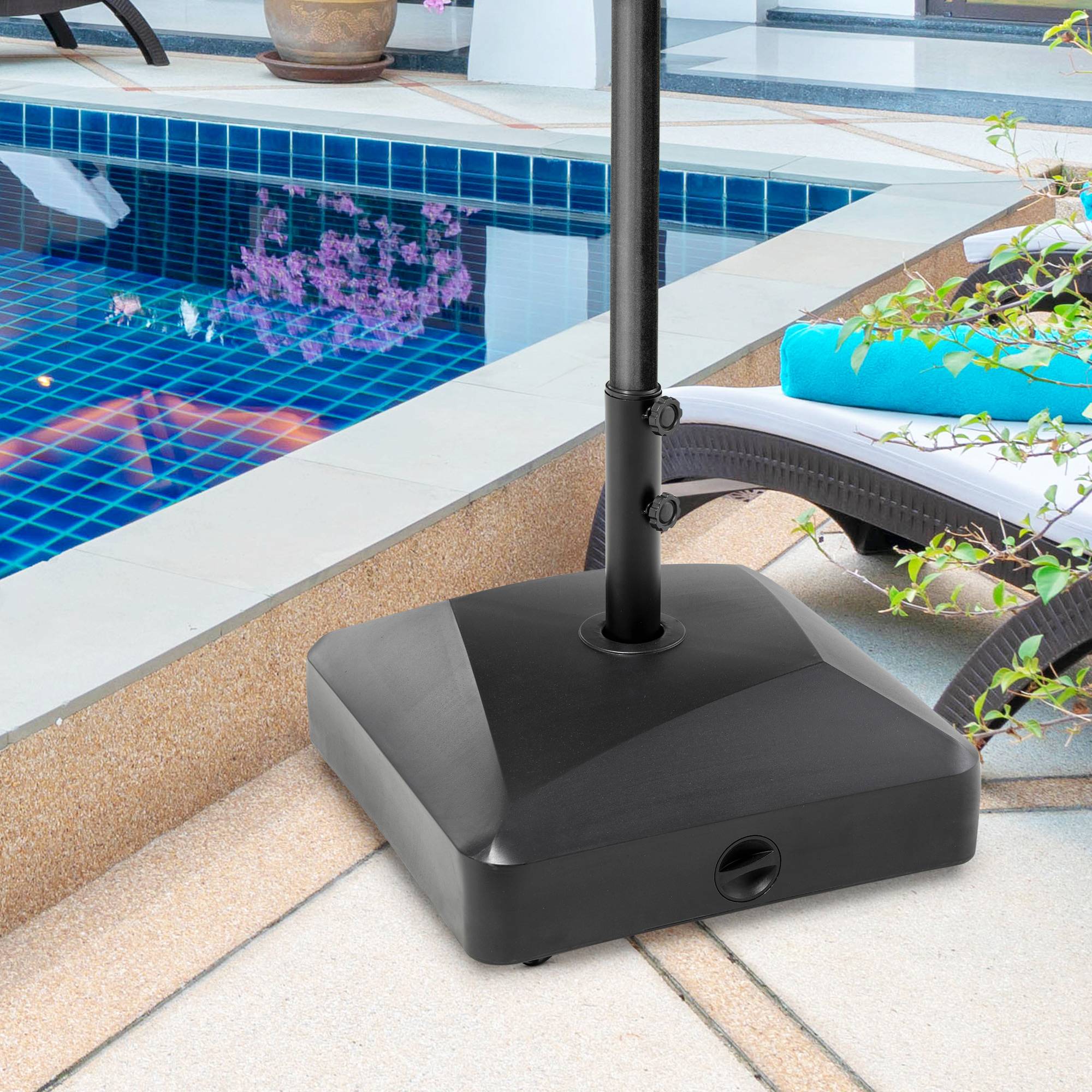 Pied de parasol carré support parasol remplissage eau sable avec roues pour terrasse en PE 54,5 x 54,5 x 46,5 cm noir - Image 10