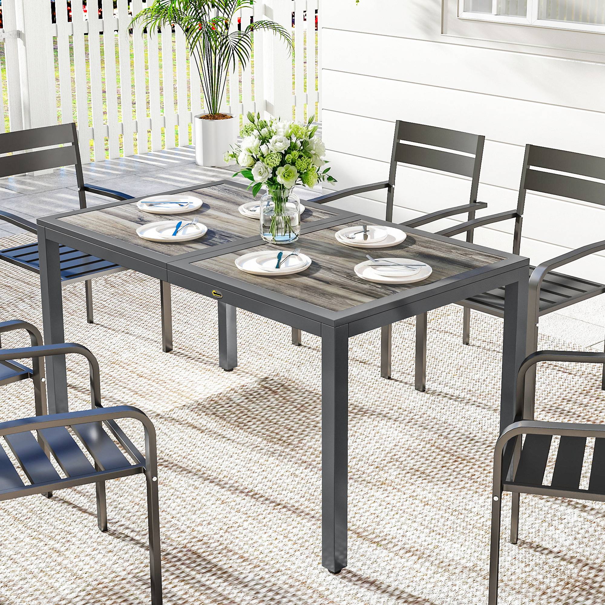 Table de jardin pour 4 à 6 personnes, table à manger extérieure avec plateau à effet bois, 140 x 80 x 72 cm, gris foncé - Image 3