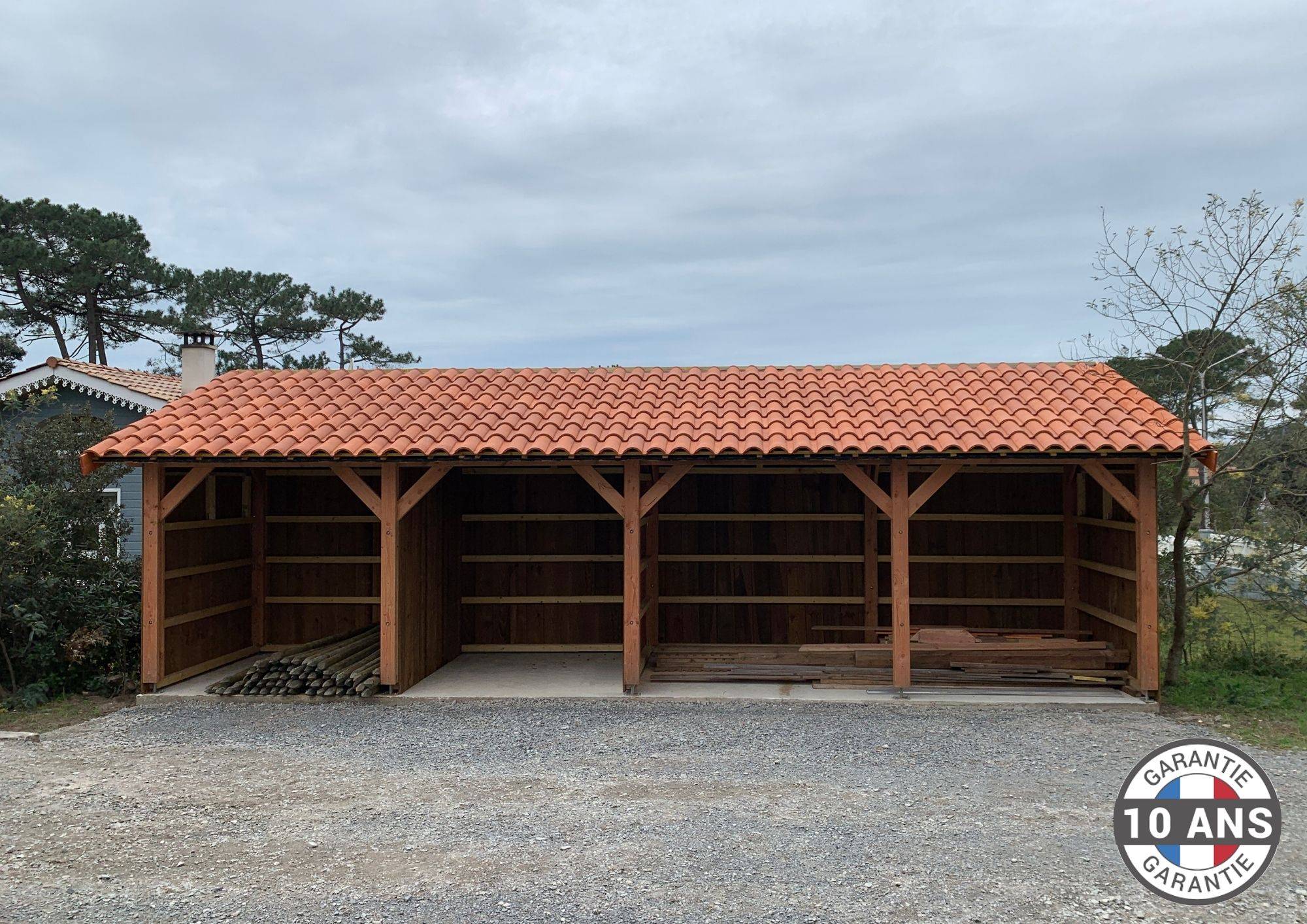 Cpbf Charpentes - Carport une pente 350cmx1150cm, bois DOUGLAS Français (Charpente en bois-auvent-abri voiture) 41 m². Garantie 10 ans - Image 1