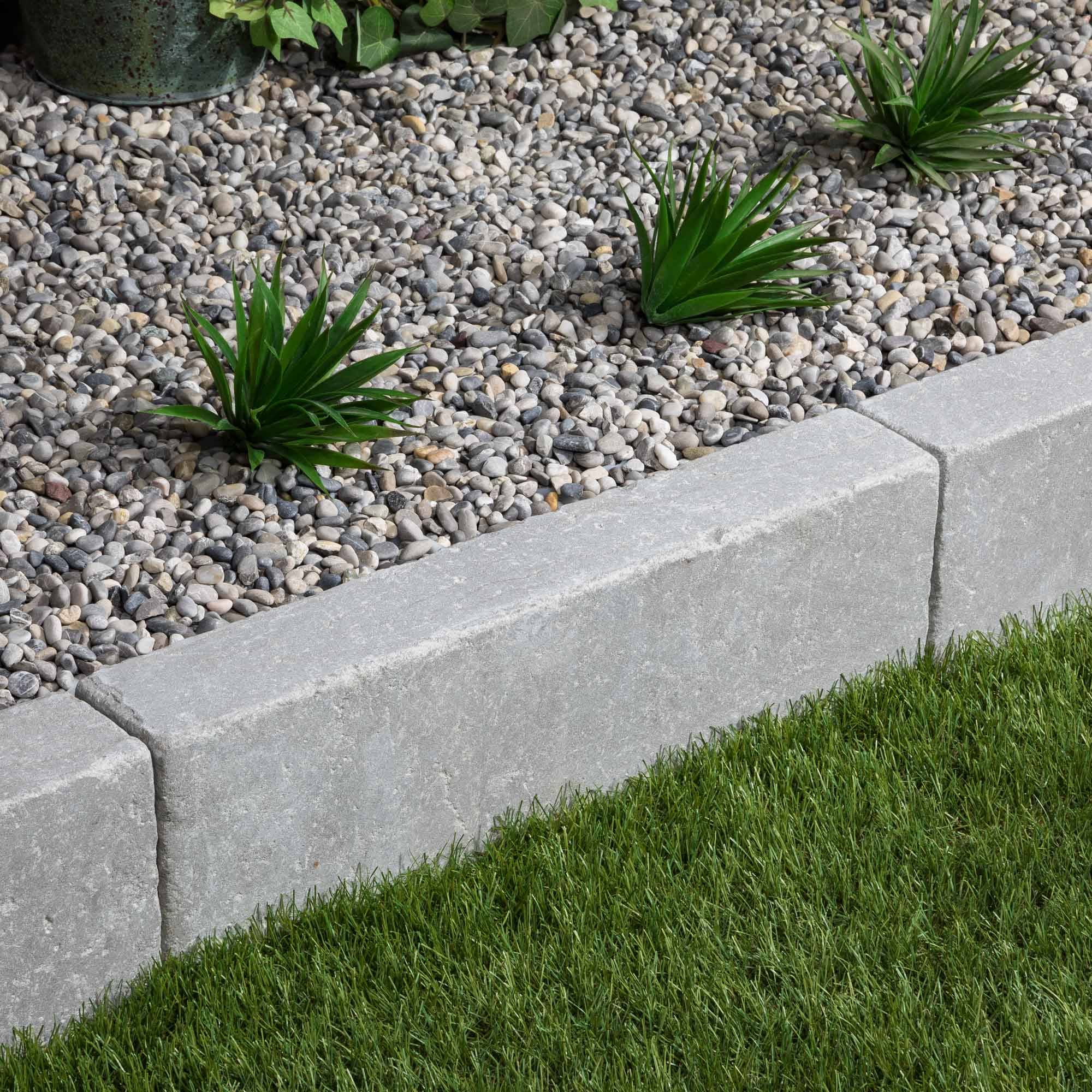 RO'MA Nature - Bordure de jardin Pierre de l'Atlas Gris 50x15x8 cm (lot de 20 bordures soit 10 mètres) - RO'MA NATURE - Image 1