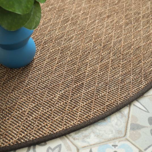Decoweb - Tapis rond intérieur / extérieur - Timika marron camel - Galon marron - Ø 150 cm - Decoweb - Image 3