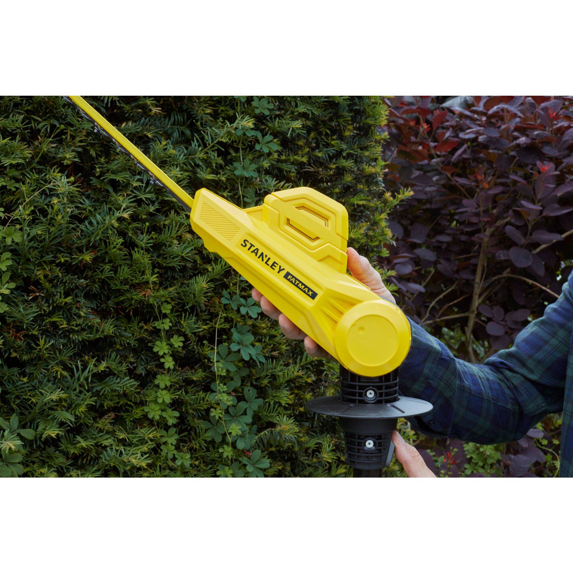 stanley - Taille-Haies sur Perche 18V STANLEY FATMAX V20 SFMCPH845B-XJ Sans Batterie ni Chargeur - Image 3