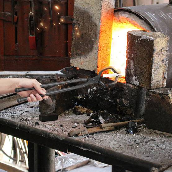 VEVOR Pince forge 4 pièces, 46 cm, acier carbone. Pour forgeron, préhension. - Image 8