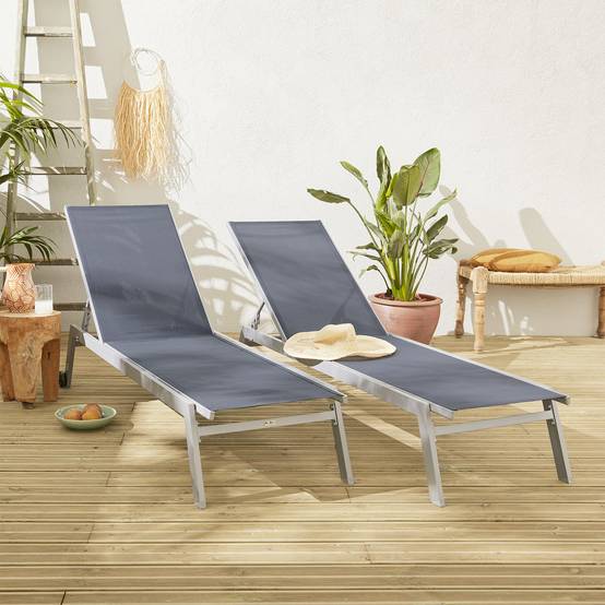 Lot de 2 bains de soleil ELSA en aluminium gris et textilène gris foncé. transats multi positions avec roulettes | sweeek - Image 1