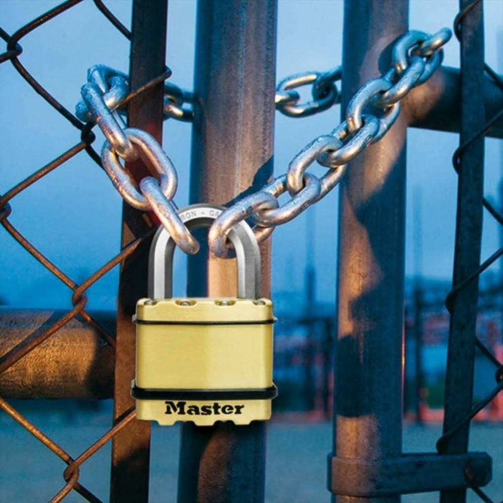 Master Lock - Cadenas à clé MASTER LOCK acier laminé, l.45 mm - Image 3