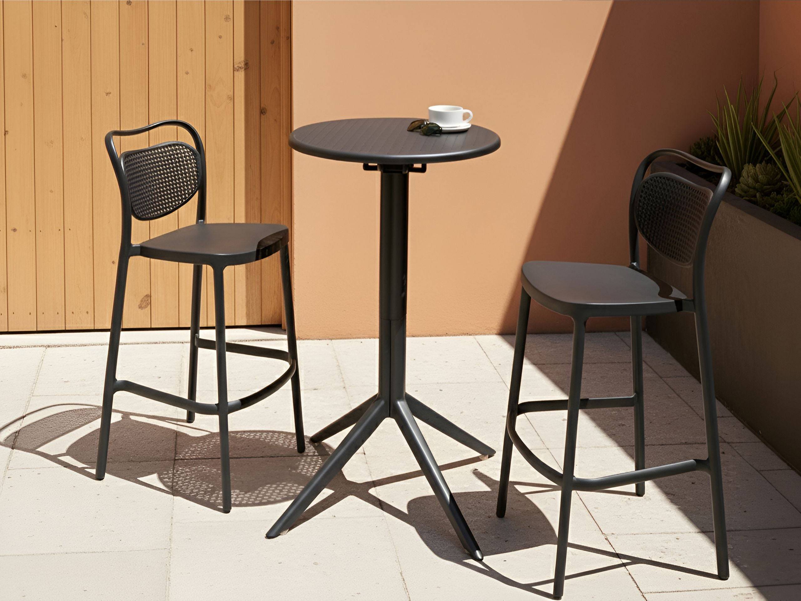 Beliani - Table de bar, 2 Personnes Matière synthétique Noir LEGRENA - Beliani - Image 1