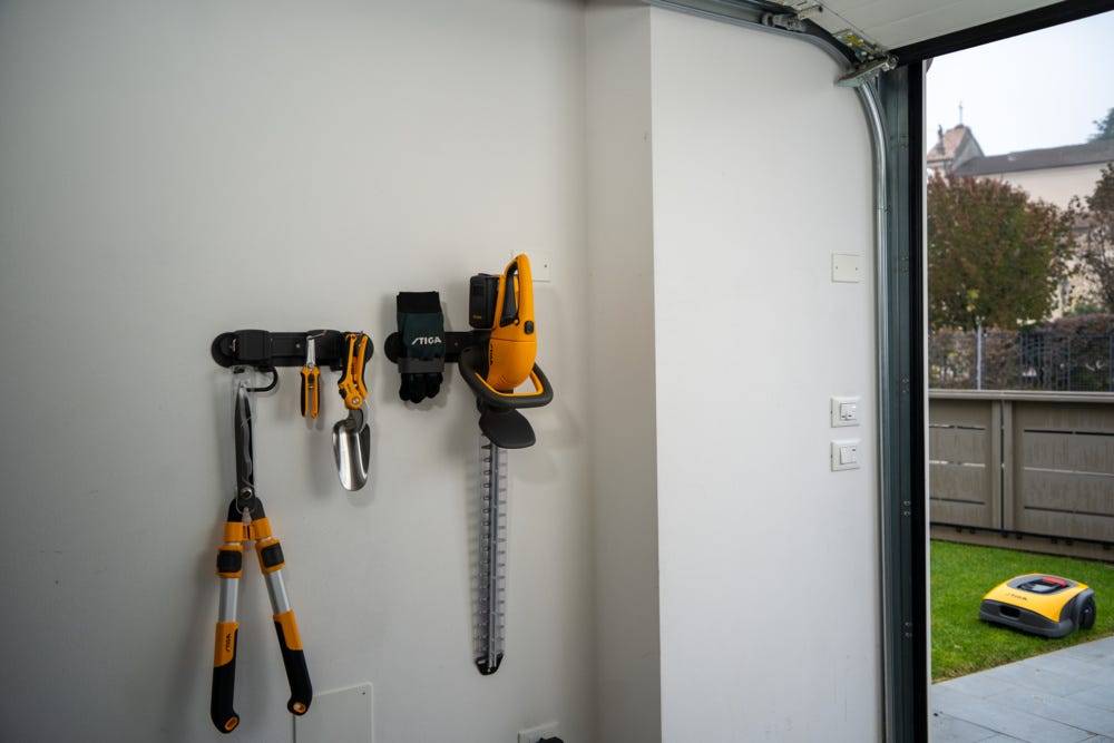 Stiga - Ciseaux de récolte ST1, Lame inox double tranchant 163 mm, poignée ergonomique à ressort pour fleurs et plantes délicates - STIGA - Image 7