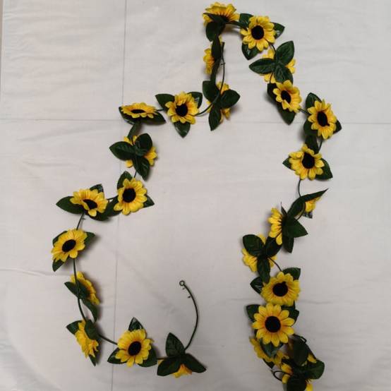 Décoration Tournesol pour Tuyaux - Lot de 2 Guirlandes avec 26 Fleurs - Cache Tuyaux Élégant pour Intérieur - Lytech - Image 1