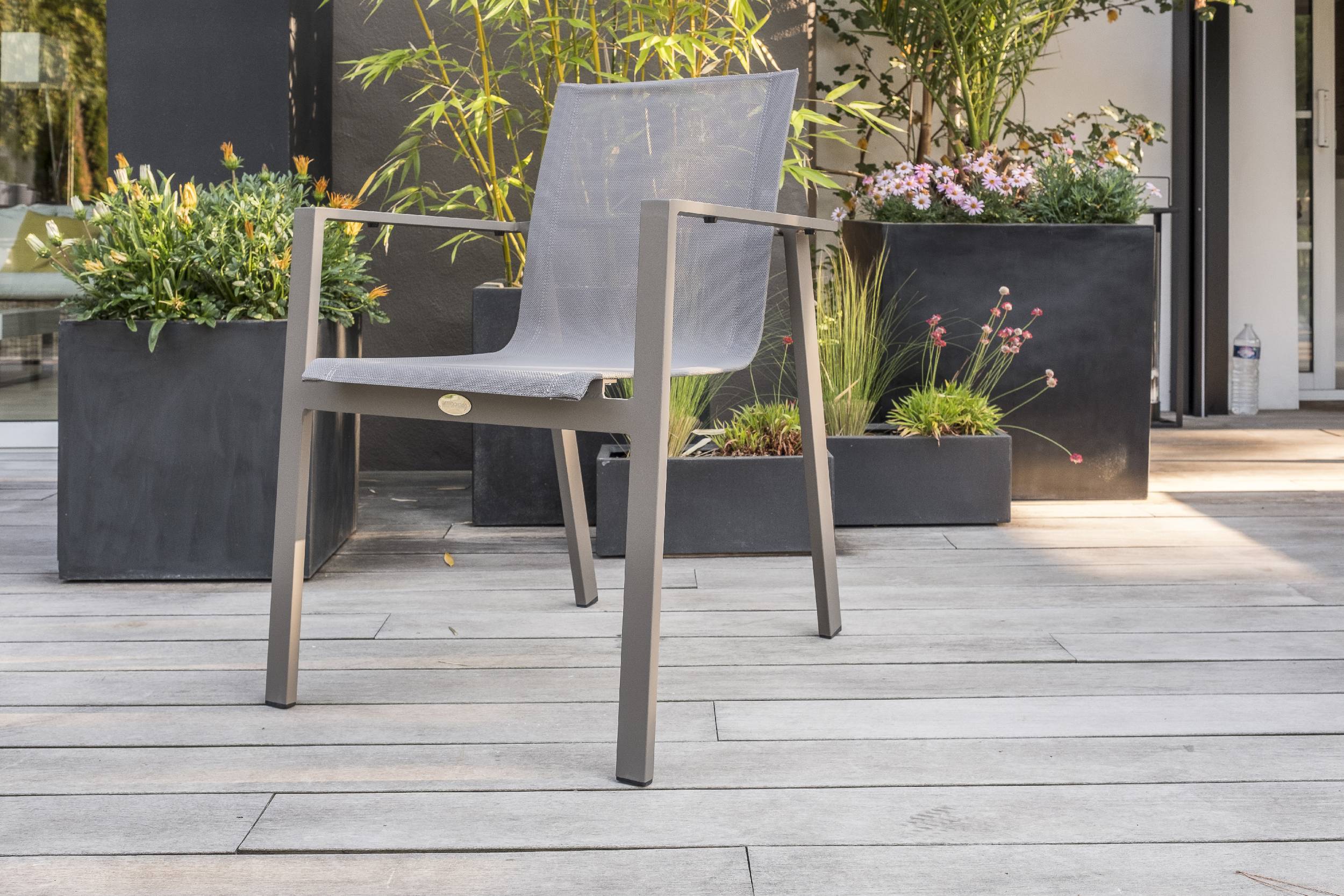 Dcb Garden - Ensemble repas ZAHARA 6 places en aluminium taupe - DCB GARDEN - Image 6