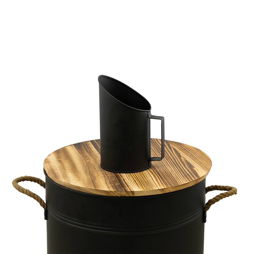 Pelle à granulés bois en métal noir avec tamis intégré - Image 4