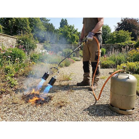 Chalumeau à gaz 2 Bruleurs Ø 60 mm Turbo + Détendeur gaz 4.0 bar Tuyau 5m INTEC - Image 2