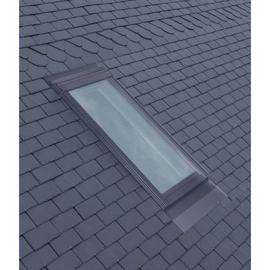 Raccord pour ardoises Gris VELUX 114x118 cm - matériaux plats jusqu'à 8 mm - EDL SK06 0000 - Image 1