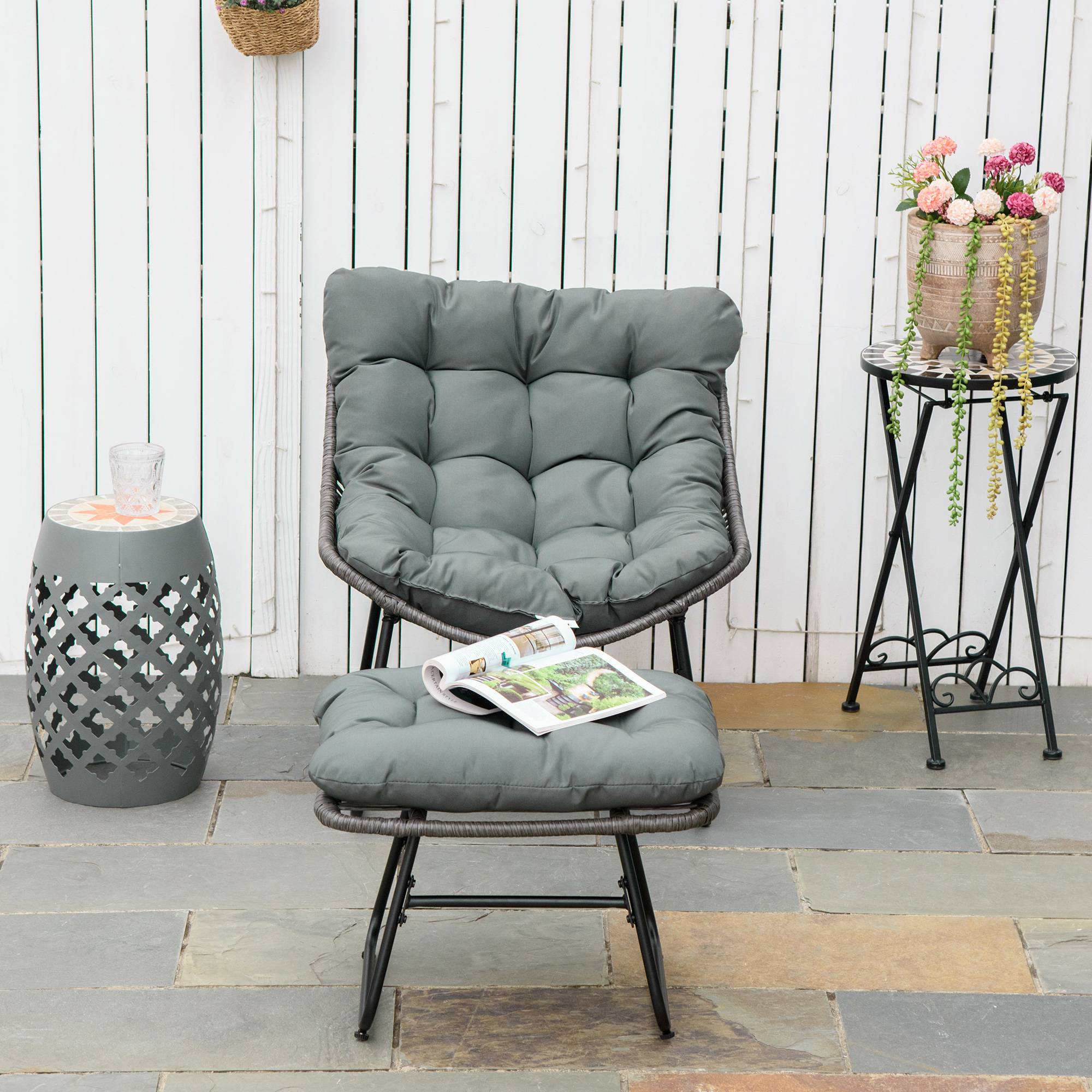 Sans Marque - Fauteuil chaise de jardin avec repose-pieds en métal époxy et résine tressée aspect rotin avec coussins - Image 4