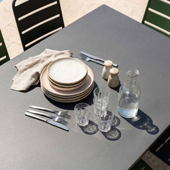 Oviala - Ensemble table de jardin et 8 chaises en métal gris et vert cactus Palavas - Oviala - Image 3
