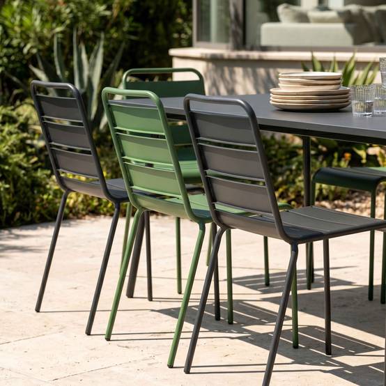 Oviala - Ensemble table de jardin et 8 chaises en métal gris et vert cactus Palavas - Oviala - Image 4