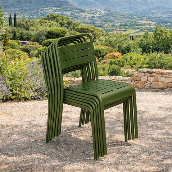 Concept Usine - Lot de 6 chaises de jardin empilables vertes BERGAME - Image 6