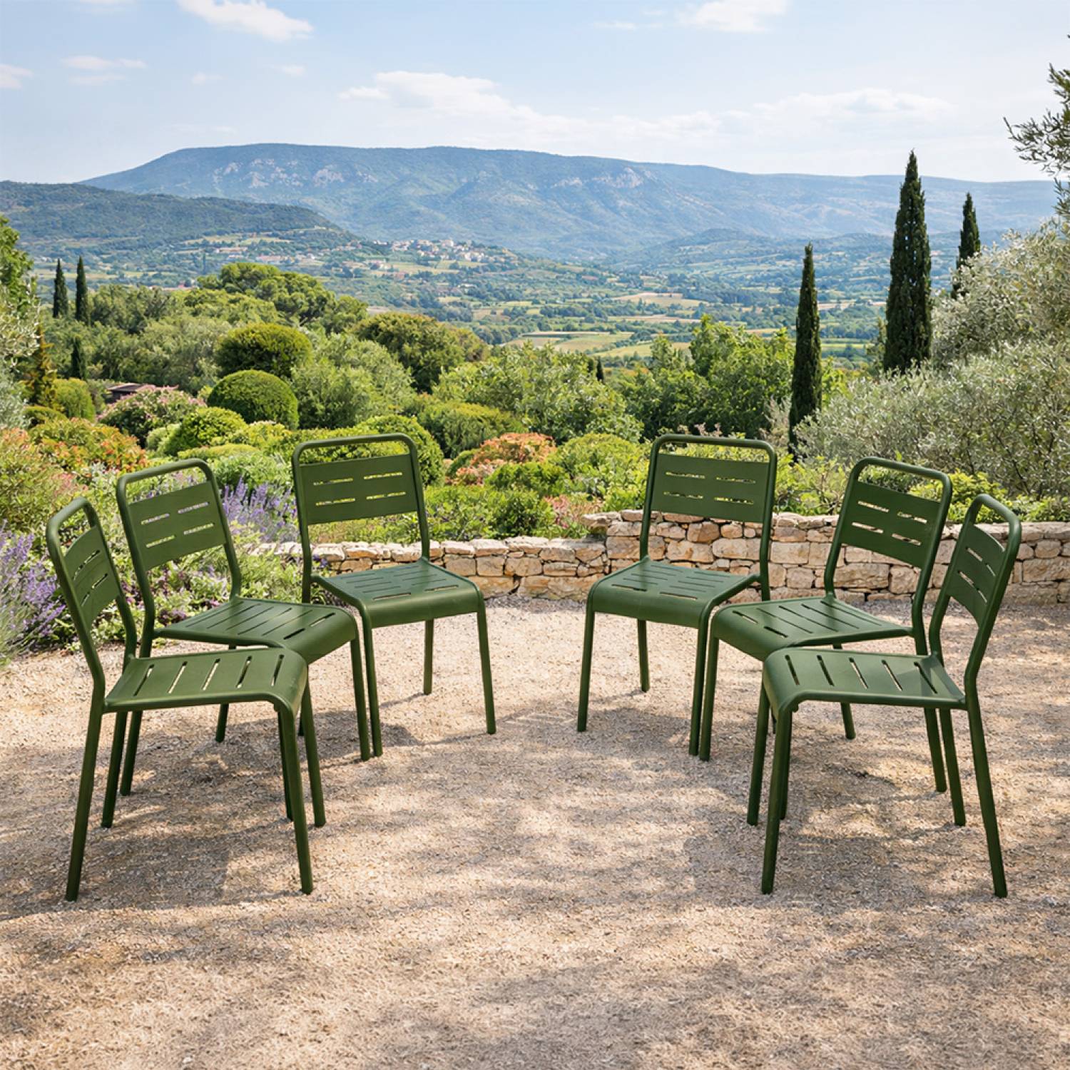 Concept Usine - Lot de 6 chaises de jardin empilables vertes BERGAME - Image 2