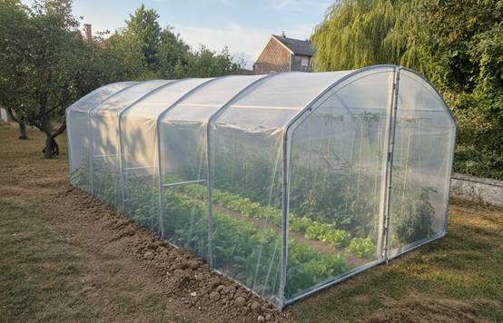 Serre tunnel de jardin - 22,5m² - 3 x 7,5 m - pieds droits - haute résistance à petit prix - LES SERRES TONNEAU - Image 1