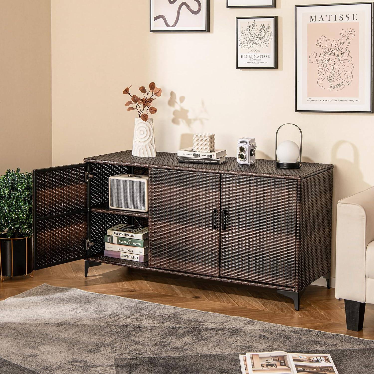 COSTWAY Coffre de Rangement en Résine Tressée pour Patio 318 L, Boîte de Rangement avec 3 Portes Étagères Amovibles Grand Bac Étanche, Marron - Image 9