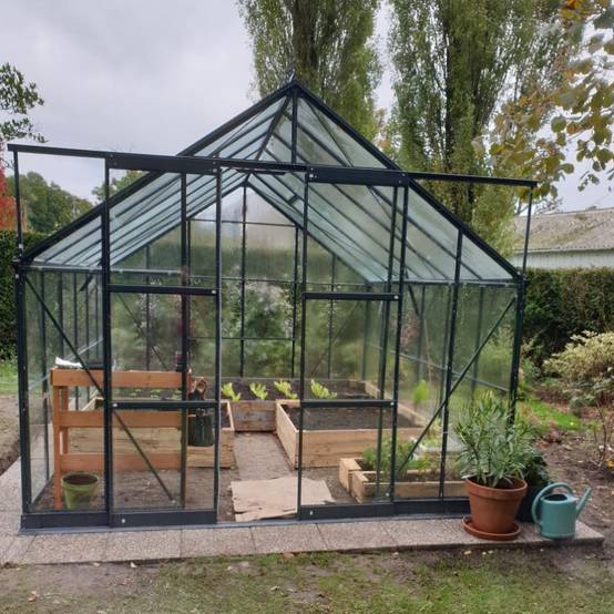 Serre de jardin 11,04 m² aluminium anthracite verre trempé 4mm Green Protect Prima avec embase - Image 1