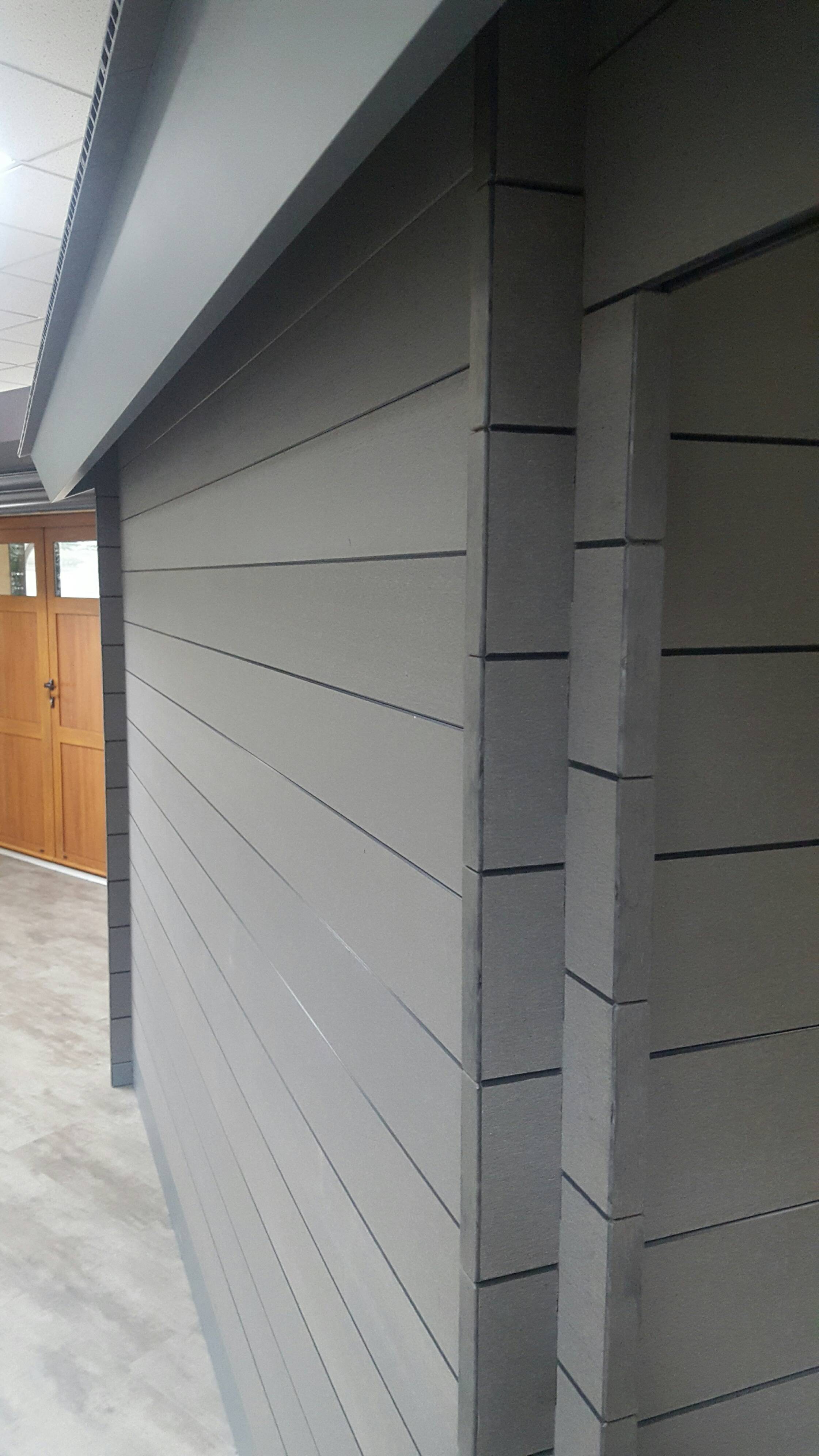 Green Outside - Abri aluminium et composite 3x3m Toit "Plat" coloris Gris avec Bac Acier et kit anti tempête INCLUS - Image 5